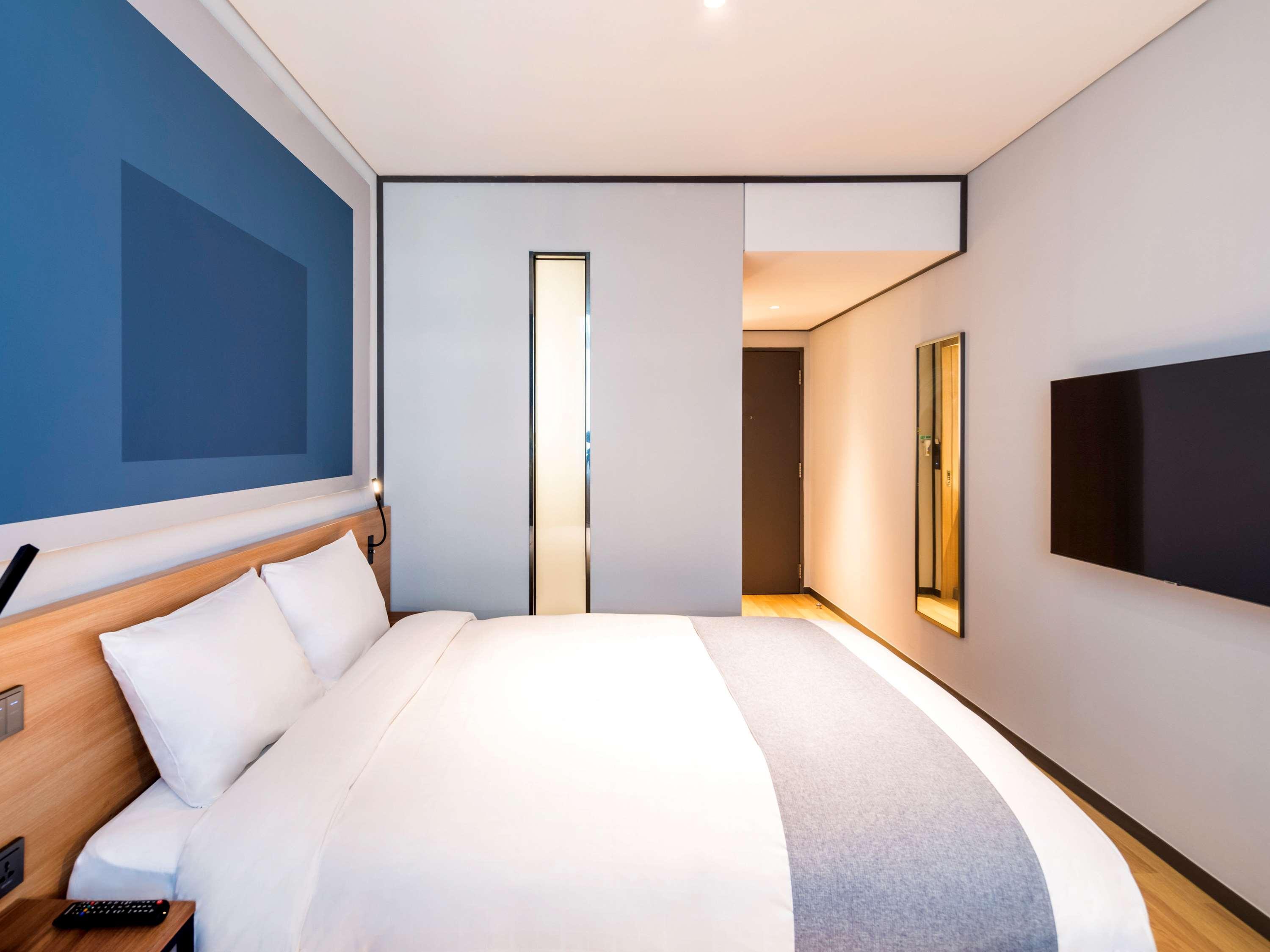 Ibis Ambassador Suwon Hotel Kültér fotó
